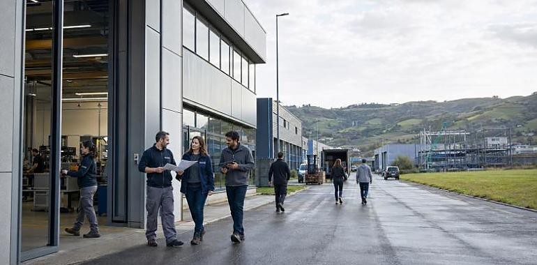 Asturias supera los 406.000 afiliados y firma su mejor semestre empresarial en una década