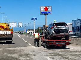 Un conductor muere tras circular en sentido contrario por la AS-II y chocar de frente en Porceyo