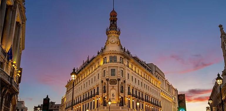 Metallica como nunca la habías escuchado: sus grandes himnos, entre velas, en el Four Seasons de Madrid