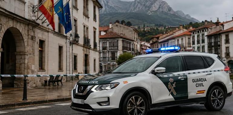 Un guardia civil asesina a su expareja en el cuartel de Llanes y muere tras un tiroteo con otros agentes