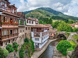 Asturias aprovecha el tirón del verano para impulsar el turismo rural y diversificar sus visitantes