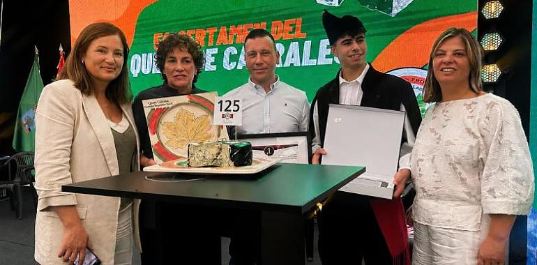 El Cabrales rompe otra vez el techo: 37.500 euros por un queso de Tielve y nuevo récord mundial