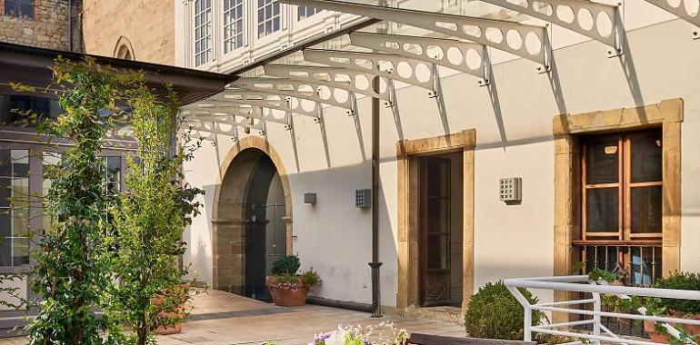 Dormir en un palacio desde 62 euros: la escapada a Avilés que convierte una noche de hotel en parte del viaje