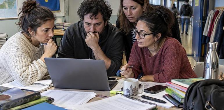 903 plazas docentes salen hoy a concurso en Asturias: 14.005 aspirantes tienen hasta el viernes a las ocho de la mañana