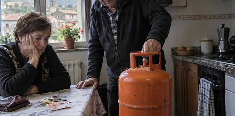 La bombona de butano vuelve a subir: desde mañana costará 18,84 euros y encadena otro golpe al bolsillo