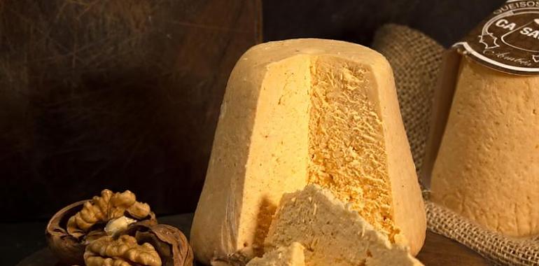 El Afuega’l Pitu rompe una barrera histórica: la DOP abre la puerta a la leche de cualquier raza bovina