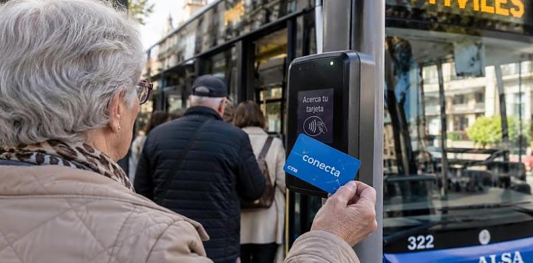 Avilés abre las ayudas de transporte para mayores: hasta 70 euros en la tarjeta Conecta y plazo hasta el 27 de octubre
