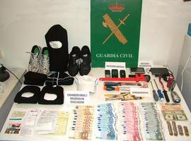 Detenidos varios rumanos que viajaban desde Almería para, presuntamente, robar en Asturias