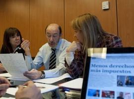 Rubalcaba: los recortes del PP \"nos llevarán a una grave depresión económica y a la destrucción de empleo\" 