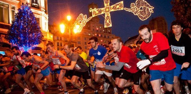 Alberto Suárez Laso y Esther Álvarez se llevan la victoria en la San Silvestre ovetense 