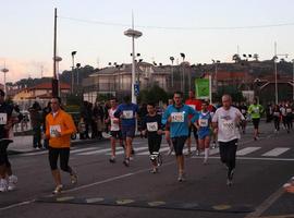 Aitor Fernández de la Coba y Alba García vencen en la San Silvestre de Avilés