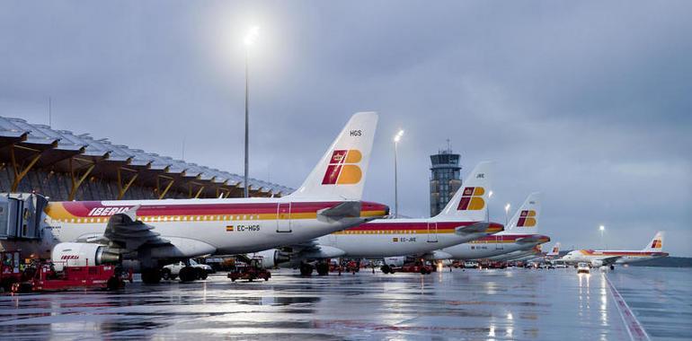 Fomento establece servicios mínimos para las nuevas huelgas de pilotos de Iberia