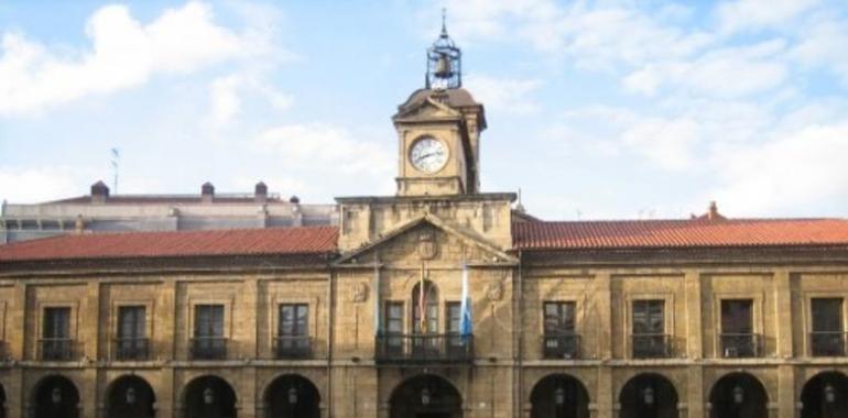 El Ayuntamiento de Avilés desmiente a la concejal del PP Carmen  Rodríguez Maniega