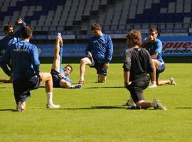 Xavi Moré y Óscar Martínez novedades en la convocatoria del Real Oviedo