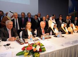 Exteriores y Fomento firman en Riad el contrato \de oro\ para el ave saudí