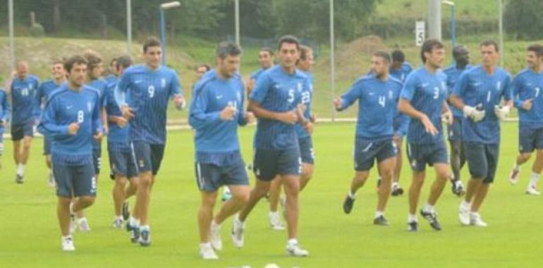 Caras de satisfacción en El Requexón tras la goleada