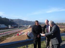 Las obras de la  carretera entre Bárcena del Monasterio y Pola de Allande concluirán en febrero