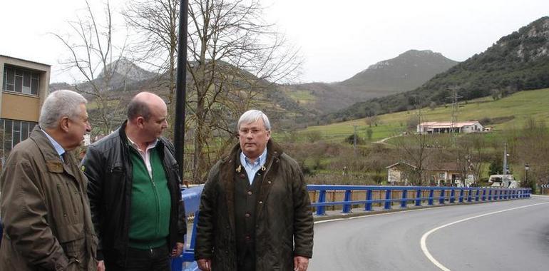 Infraestructuras revisará el modelo de gestión del funicular de Bulnes