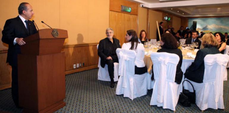 Cena en Honor del tenor Plácido Domingo con el Presidente de México