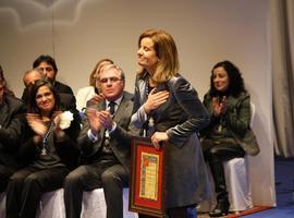 Fátima Báñez recibe la Medalla de la Ciudad de Huelva