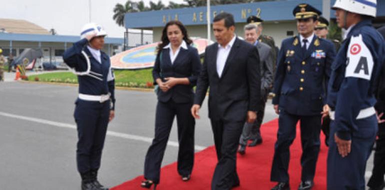 Ollanta Humala inicia su visita oficial a España en reuniones con Don Juan Carlos y Rajoy