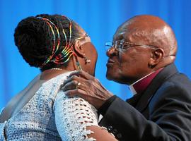 PMA nombra al arzobispo Desmond Tutu campeón de la lucha contra el hambre
