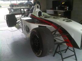 Bruno Méndez marca el mejor tiempo en el test de la Indy Light