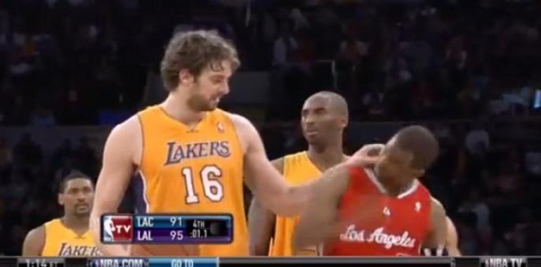 Gasol le da una colleja a Chris Paul (video) 