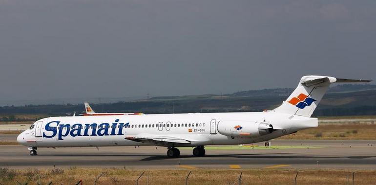 Salas especiales en El Prat y Barajas para atender a los pasajeros afectados por Spanair