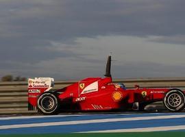 Alonso ya rueda con su nuevo Ferrari