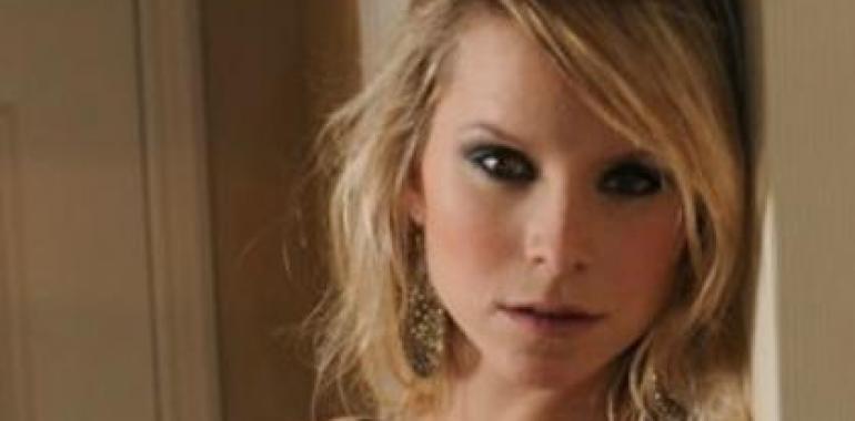 Encausados 11 técnicos de la policía argentina por el filtrado de fotos del cuerpo de la modelo Jazmín de Grazia