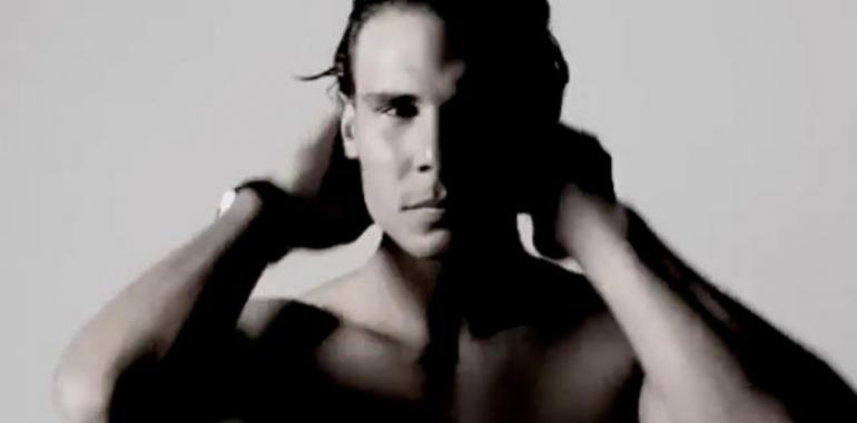 Rafa Nadal ejerce de modelo para Sports Illustrated