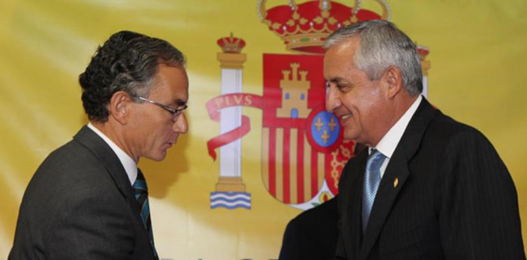 España estrecha relaciones con Guatemala y promete más inversión
