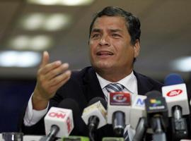 El presidente Correa lamenta la postura de su \"gran amigo\" el expresidente Jimy Carter