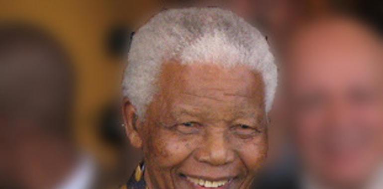 Mandela, recuperado de su afección recibe el alta