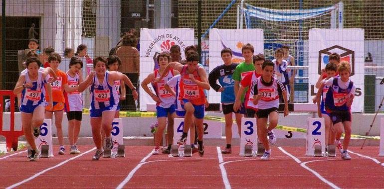 Un año en la pista de Atletismo de Llanes