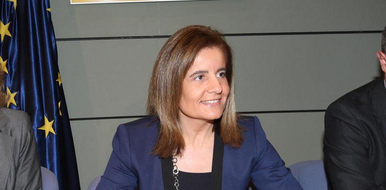 Fátima Báñez explica la reforma laboral a las comunidades autónomas 