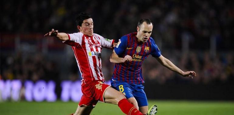 Un Sporting muy defensivo no logra parar al Barça