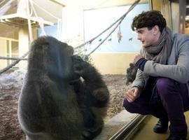 Yon González apadrinará a la pequeña elefanta que nació en el Parque de la Naturaleza de Cabárceno 