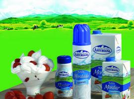 Fresas con nata Central Lechera Asturiana, un auténtico placer para el paladar