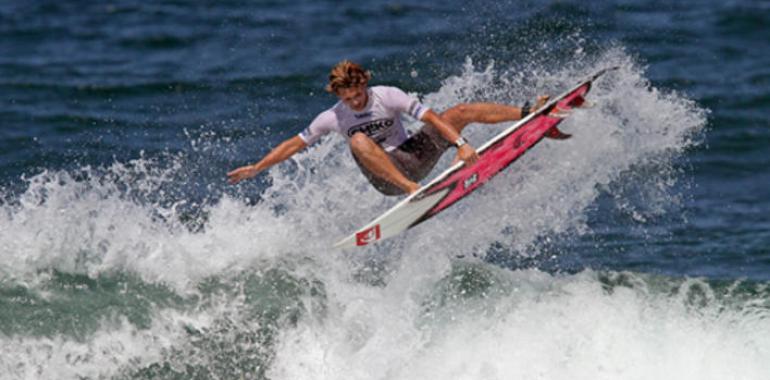 Final de la 2012 CHIKO Pro Junior de Newcastle Australia