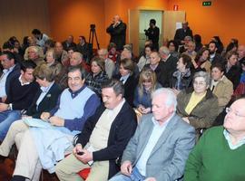 Álvarez-Cascos interviene en un acto electoral en Colunga