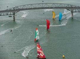 Camper gana la regata In Port de Auckland