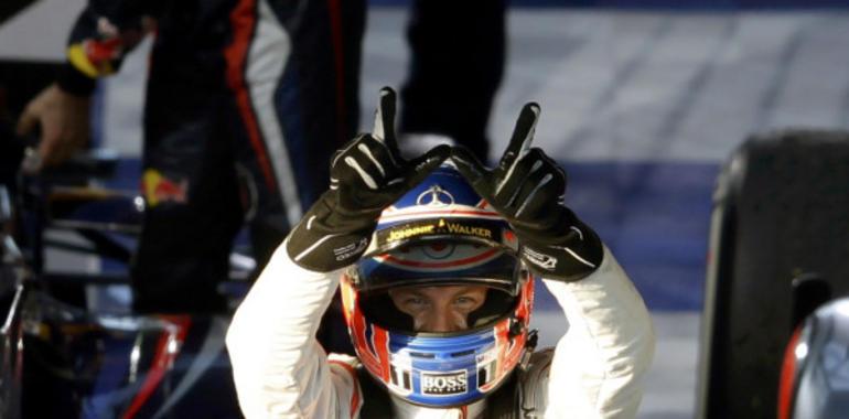Jenson Button se impone el el G.P. de Melbourne, en el que Alonso fue quinto