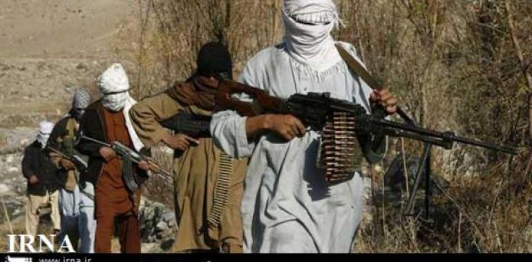 Las fuerzas de seguridad paquiestaníes recuperan 14 cadáveres asesinados por los talibanes