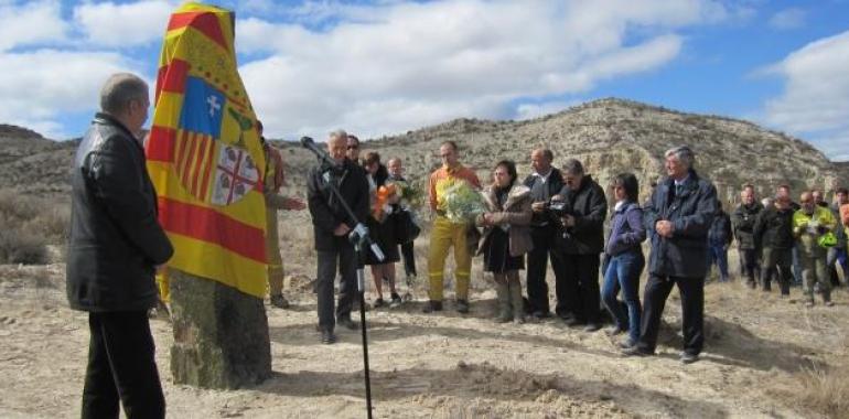 Sentido homenaje a los brigadistas fallecidos hace un año en Villastar 