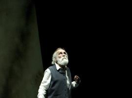 Langreo conmemora el Día Mundial del Teatro con “La Noche de Max Estrella” por Carlos Álvarez -Novoa