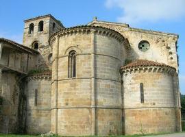 Vallaure denuncia los incumplimientos de Fomento ante el abandono del Monasterio de Cornellana