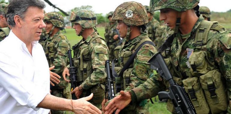 "Con estos golpes a las FARC tambièn se avanza hacia la paz", dice el presidente Santos