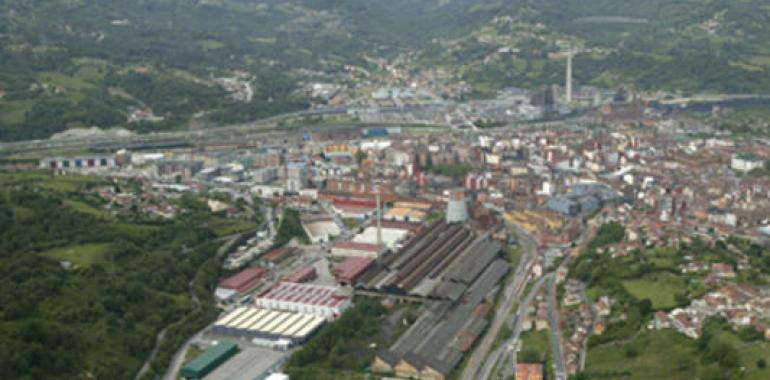 Habilitadas dos parcelas en Valnalón como aparcamiento con capacidad para 200 vehículos 